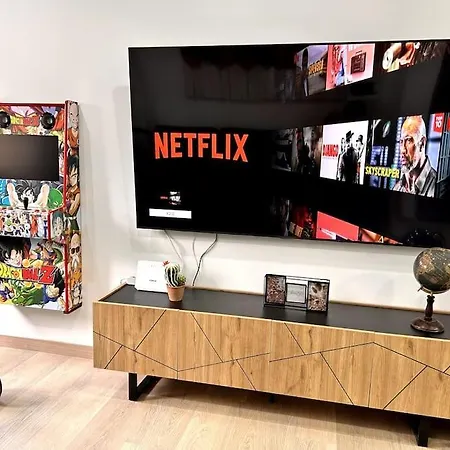 Lujo 10 Pax Proyector, Maquina Arcade Y Patinetes *