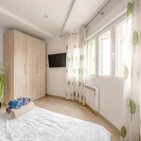 Apartment Lujo 10 Pax Proyector, Maquina Arcade Y Patinetes *