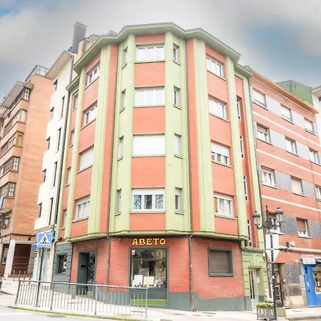 Apartment Lujo 10 Pax Proyector, Maquina Arcade Y Patinetes Oviédo