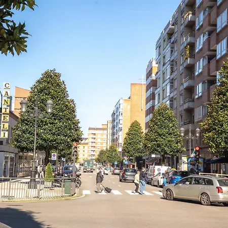 Apartment Lujo 10 Pax Proyector, Maquina Arcade Y Patinetes