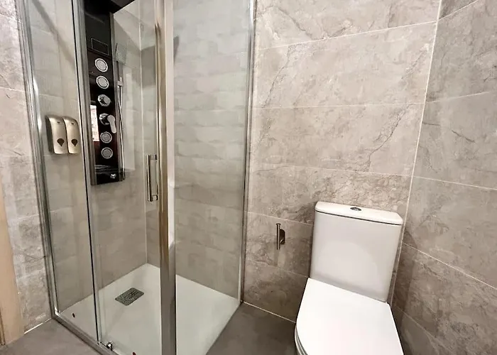 דירה Lujo 10 Pax Proyector, Maquina Arcade Y Patinetes