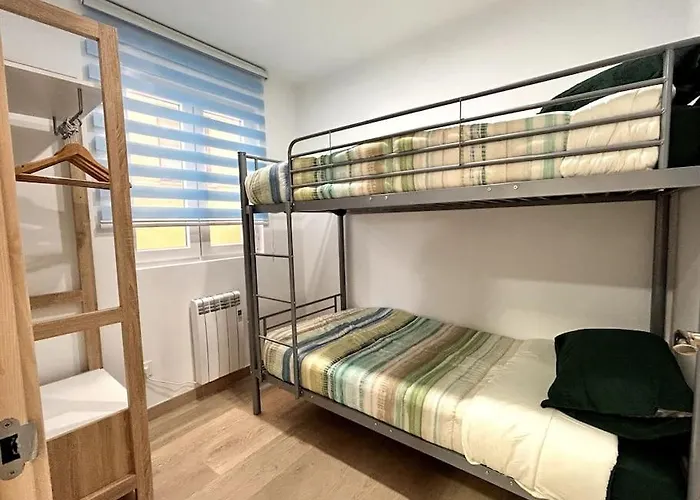 דירה Lujo 10 Pax Proyector, Maquina Arcade Y Patinetes