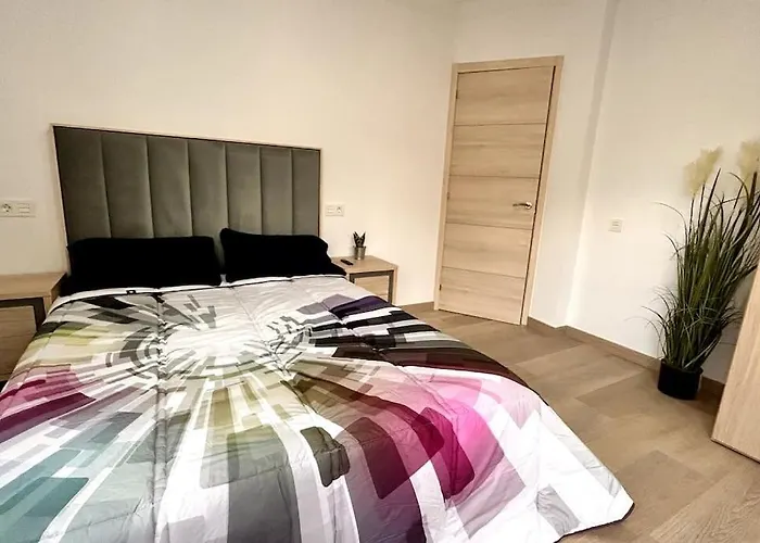 Lujo 10 Pax Proyector, Maquina Arcade Y Patinetes * אוביידו